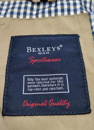 Туристично-спортивна жилетка bexleys7 фото