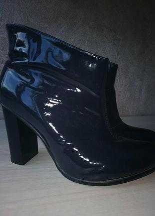 Черевички шкіряні