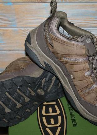 Чоловічі черевики keen circadia hiking shoes waterproof leather5 фото