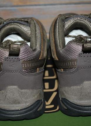 Чоловічі черевики keen circadia hiking shoes waterproof leather6 фото