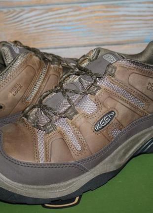 Чоловічі черевики keen circadia hiking shoes waterproof leather10 фото