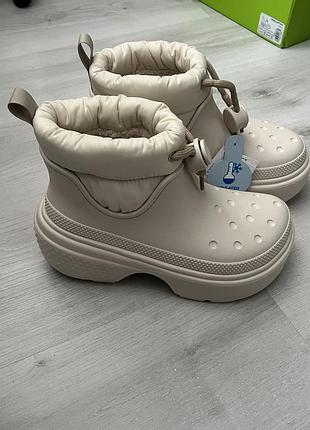 Зимові черевики crocs