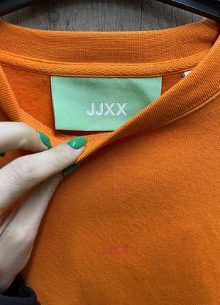 Теплый укороченный свитшот на флисе оверсайз в темно-синем цвете от датского бренда jjxx9 фото