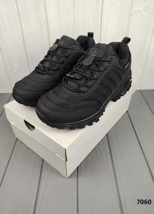 Merrell vibram thermo black