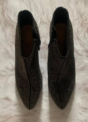 Черные блестящие туфли2 фото