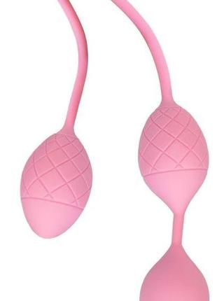 Роскошные вагинальные шарики pillow talk - frisky pink с кристаллом, диаметр 3,2см, вес 49-75гр