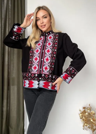 Кашеміровий вишитий жакет