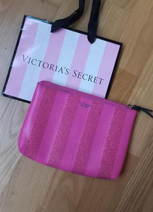 Рожева косметика victoria's secret віктория сикрет футляр vs