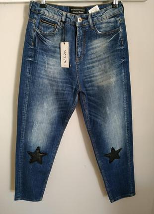 Мом джинсы со звездами w271 фото