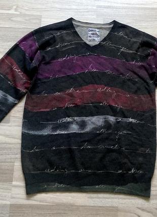 Вінтажний вовняний светр з написами desigual vintage