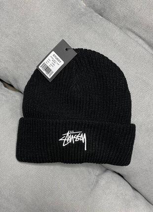 Шапка stüssy