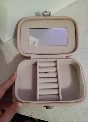 Скринька для прикрас органайзер для біжютерії рожева з дзеркалом2 фото