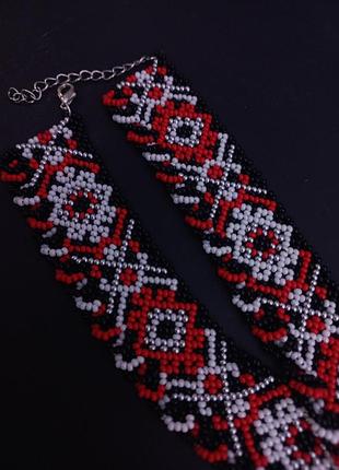 Чокер/гердан из бисера с бахромой