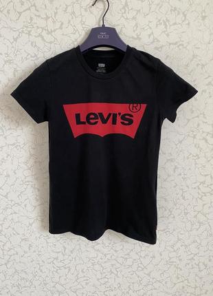 Женская футболка levi’s размер xs4 фото