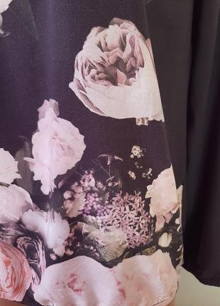 Блузка антрацит с цветочным принтом5 фото
