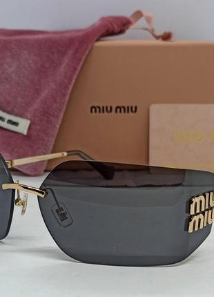 Окуляри в стилі miu miu mu54ys жіночі сонцезахисні модні чорні з золотим логотипом
