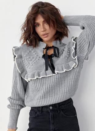 Серый женский свитер укороченная вязаная кофта с рюшами и завязками