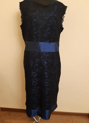 Платье для женщин 50-52 размер