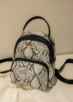 Модний рюкзак жіночий рюкзак через плече зміїний принт, якісний модний рюкзак трендовий з екошкіри