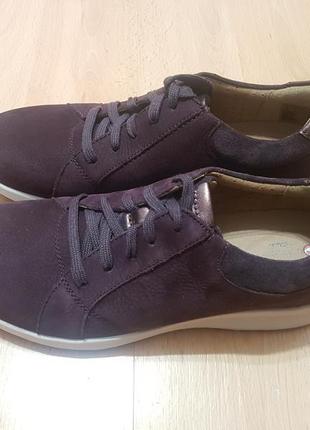 Нубукові кросівки clarks un adorn lace aubergine