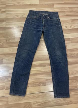 Original джинсы levi’s 501 w30 l34. на пуговицах. состояние идеальное.2 фото