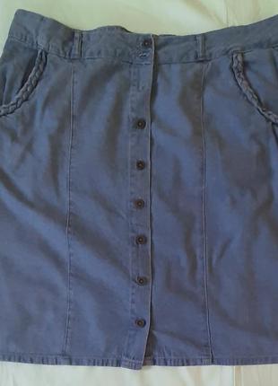 Джинсовая юбка на пуговицах с карманами в размере plus size1 фото