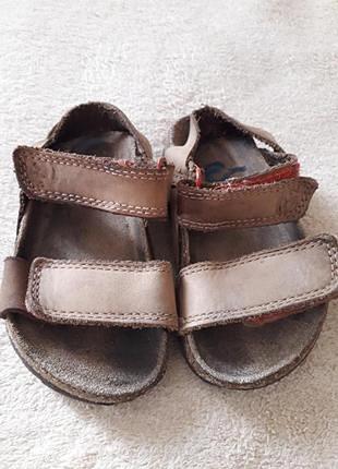 Босоніжки next,