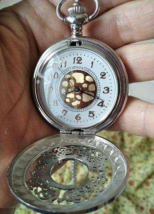 Часы - кулон