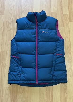 Женская пуховая жилетка berghaus