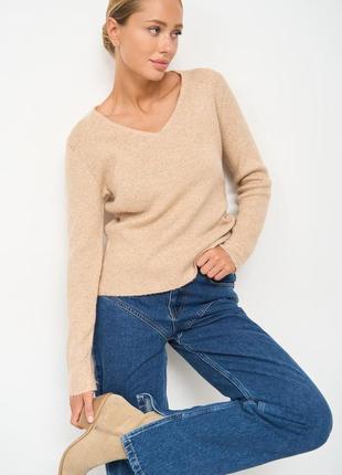 Светр з паєтками