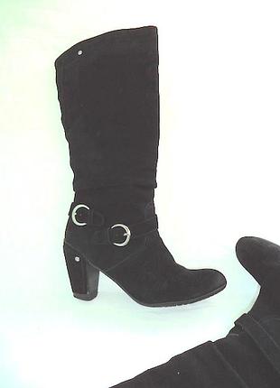 Чоботи bata оригінал,темно синні , шкіра натуральна