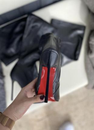 Ботфорты кожаные в стиле casadei