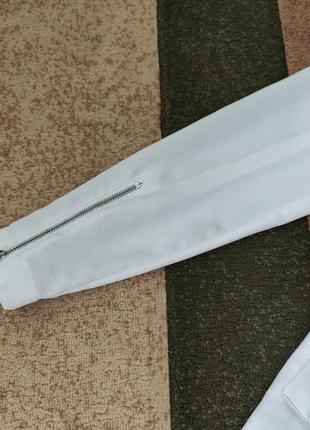 Белая пиджак жакет блейзер піджак кардіган кардиган белый с,м размер

427 фото