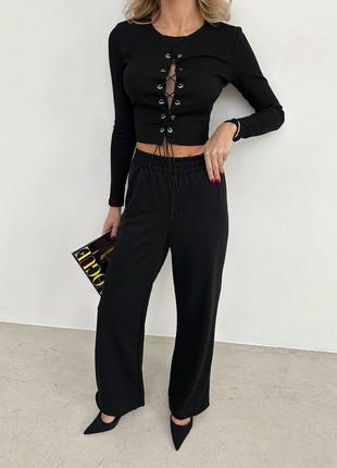 Женский костюм