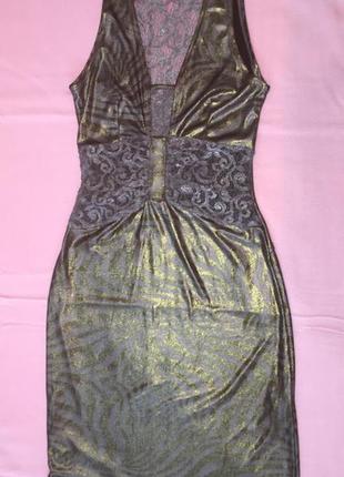 Нарядное платье