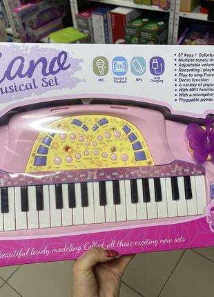 Дитяче піаніно синтезатор і мікрофоном рожевий для дівчинки 6613