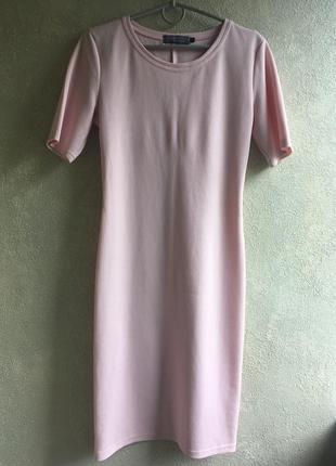 Сукня ніжно-рожевого кольору1 фото