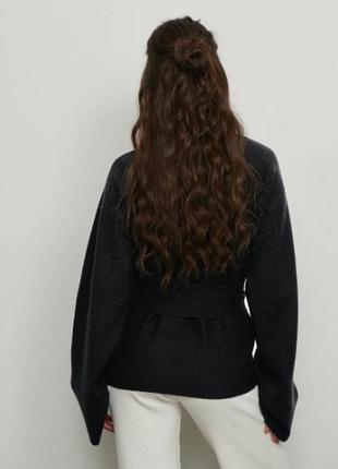 Свитер с широкими рукавами na-kd wide sleeve overlap knitted sweater black s2 фото