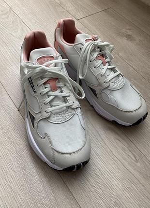 Кросівки adidas torsion
