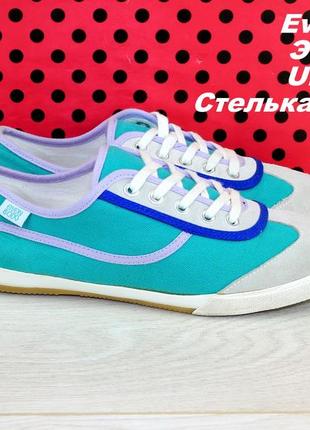Кроссовки even&odd