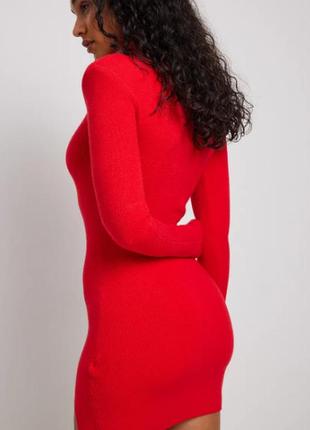 Трикотажное мини-платье na-kd high neck kntited mini dress bright red xxl2 фото