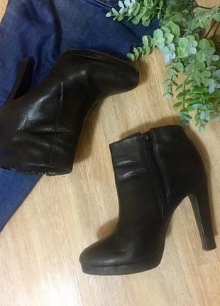 Полусапожки ботинкии бутильйони кожа сапожки туфли