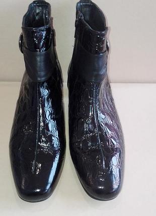 Сапоги кожа