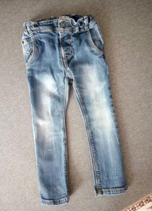 Стрейчевые джинсы для девочки