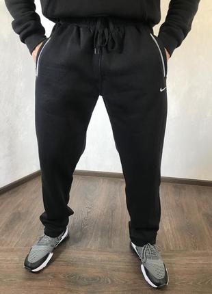 Мужские теплые зимние спортивные брюки nike (найк), мужские спортивные черные штаны, зима. мужская одежда3 фото