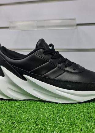 Мужские черные кроссовки adidas sharks кожа 43  размер f338602 фото