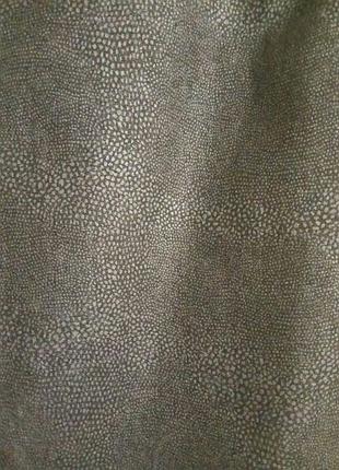 Джинсовая юбка в принт под рептилию