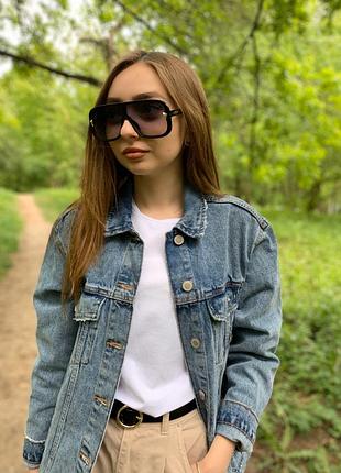 Сонцезахисні окуляри жіночі versace