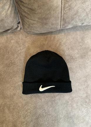 Шапка nike