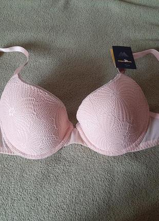 Бюстгальтер wonderbra fabulous feel р.65е